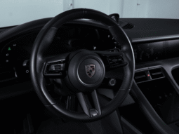 Porsche Taycan Turbo S 2023 lleno