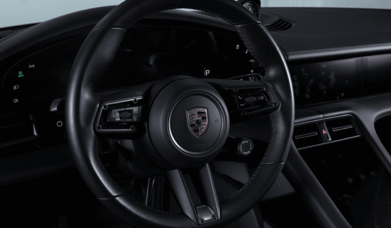 Porsche Taycan Turbo S 2023 lleno