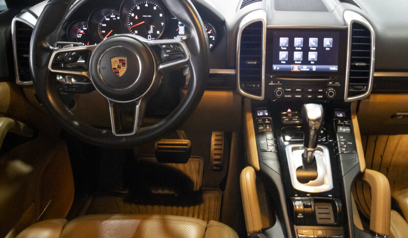 Porsche Cayenne – 2017 lleno