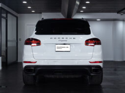 Porsche Cayenne – 2017 lleno