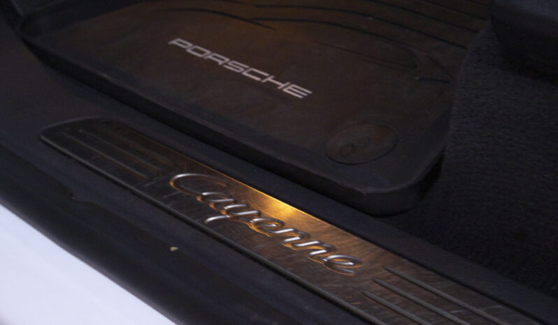 Porsche Cayenne – 2017 lleno