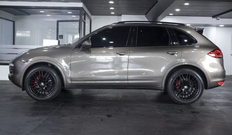 Porsche Cayenne – 2013 lleno
