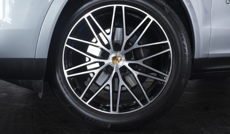 Porsche Cayenne – 2025 lleno