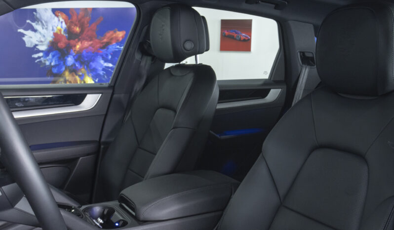 Porsche Cayenne – 2025 lleno