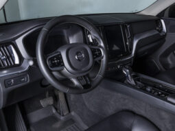 VOLVO XC60 T5 – 2020 lleno