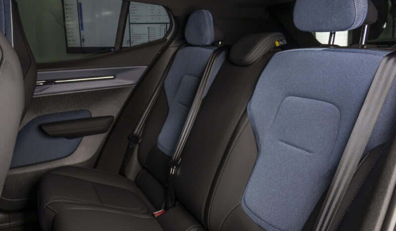 Volvo EX30 – 2025 lleno