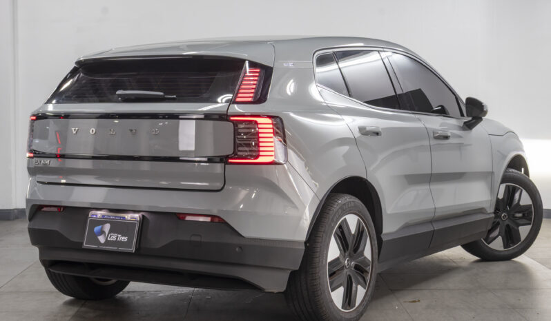 Volvo EX30 – 2025 lleno
