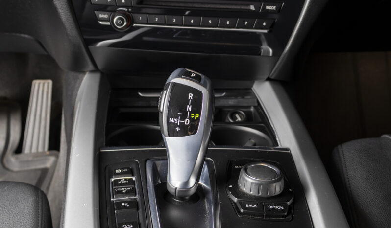 BMW X5 X DriveD- 2017 lleno