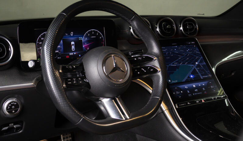 Mercedes Benz – C200 – 2023 lleno