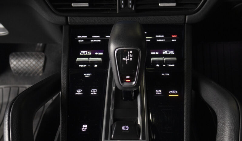 Porsche Cayenne – 2019 lleno