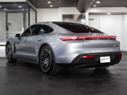Porsche Taycan – 2021 lleno