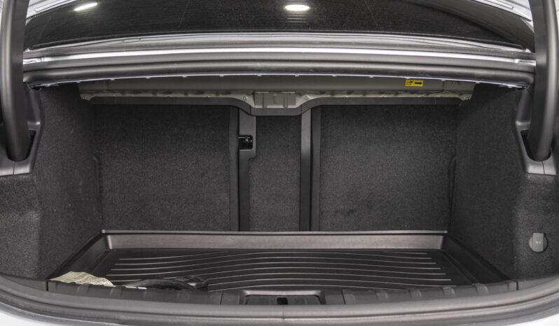 Porsche Taycan – 2021 lleno