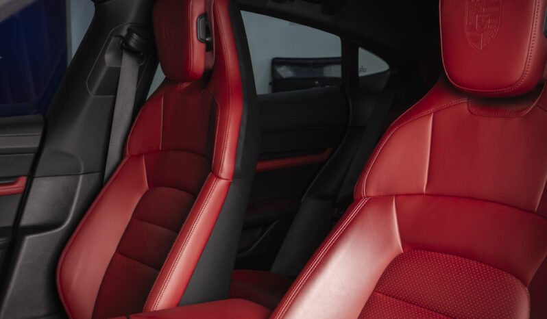 Porsche Taycan – 2021 lleno