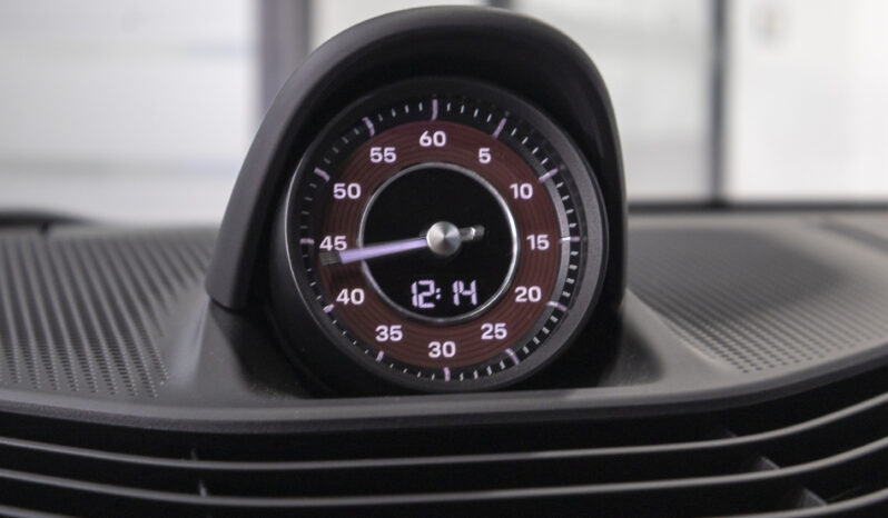 Porsche Taycan – 2021 lleno