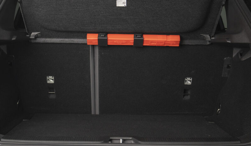 Volvo EX30 – 2024 lleno