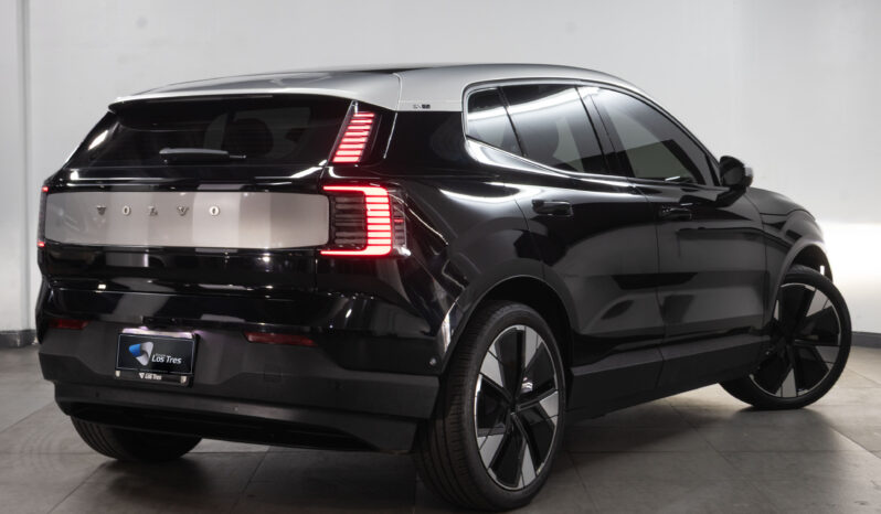 Volvo EX30 – 2024 lleno