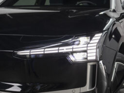 Volvo EX30 – 2024 lleno