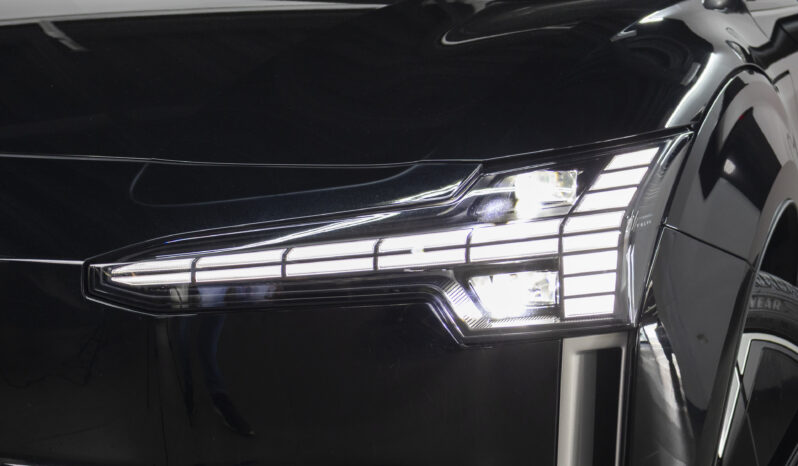 Volvo EX30 – 2024 lleno