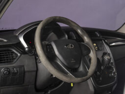 Mahindra – KUV100 – 2020 lleno