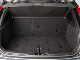 Volvo V40 T4 – 2017 lleno