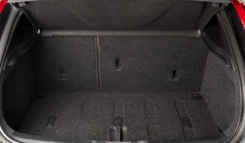 Volvo V40 T4 – 2017 lleno