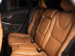 Volvo V40 T4 – 2017 lleno