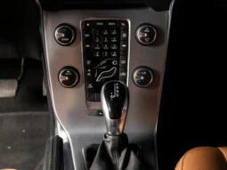 Volvo V40 T4 – 2017 lleno