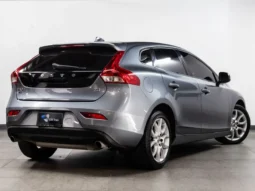 Volvo V40 T4 – 2017 lleno