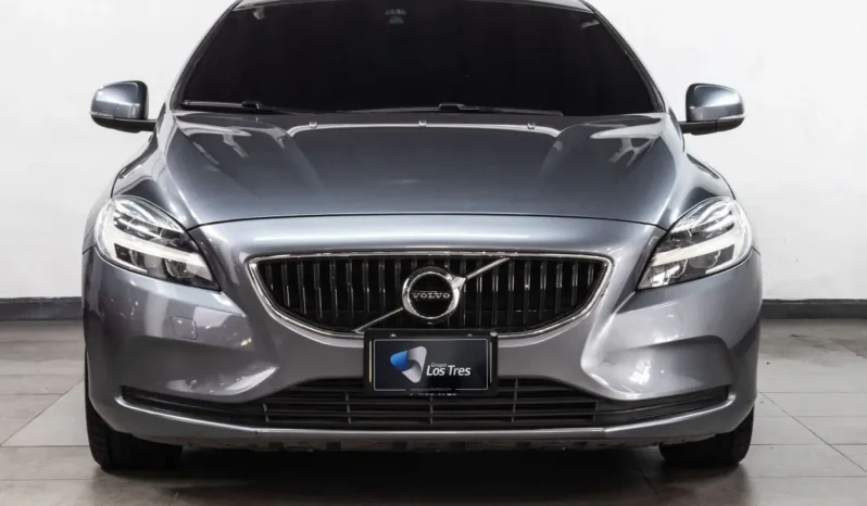 Volvo V40 T4 – 2017 lleno
