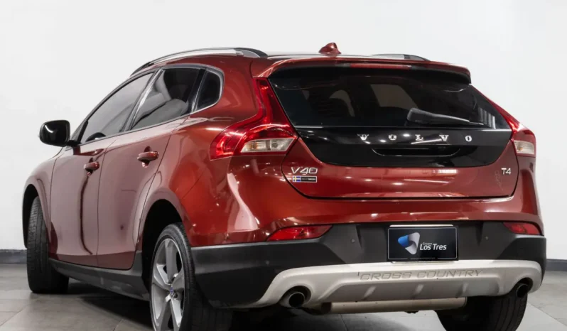Volvo V40 CC T4 – 2017 lleno
