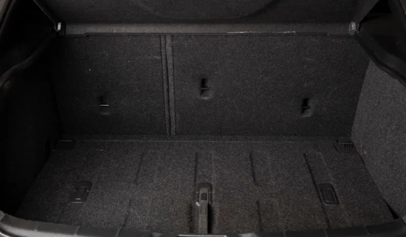 Volvo V40 CC T4 – 2017 lleno