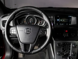 Volvo V40 CC T4 – 2017 lleno
