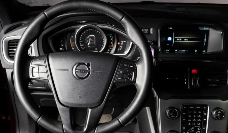 Volvo V40 CC T4 – 2017 lleno