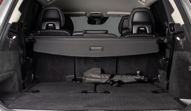 Volvo XC90 T5 – 2020 lleno