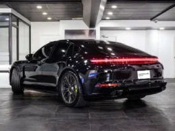Porsche Panamera Turbo E-Hybrid – 2024 lleno