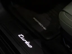 Porsche Panamera Turbo E-Hybrid – 2024 lleno