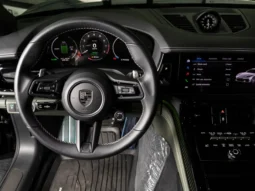 Porsche Panamera Turbo E-Hybrid – 2024 lleno