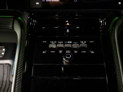 Porsche Panamera Turbo E-Hybrid – 2024 lleno