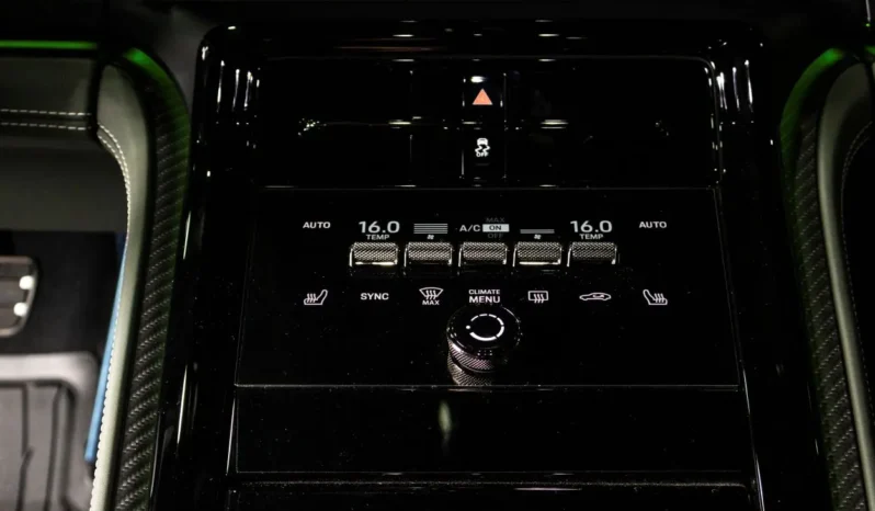 Porsche Panamera Turbo E-Hybrid – 2024 lleno