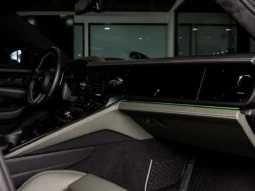 Porsche Panamera Turbo E-Hybrid – 2024 lleno