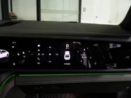 Porsche Panamera Turbo E-Hybrid – 2024 lleno