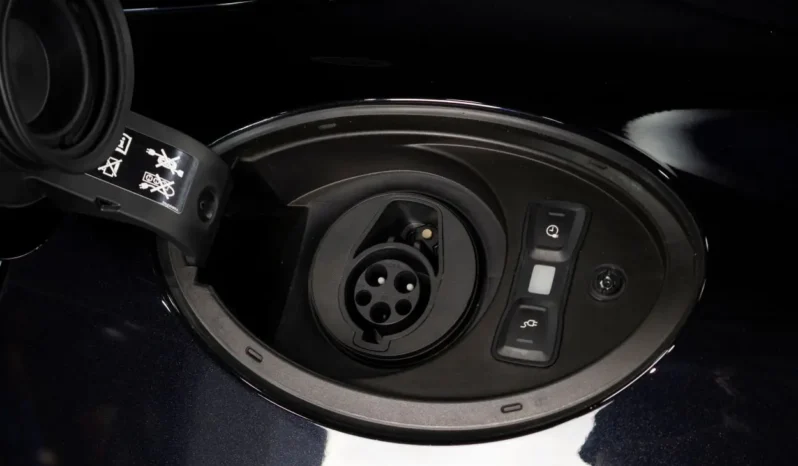 Porsche Panamera Turbo E-Hybrid – 2024 lleno