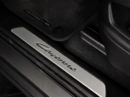 Porsche – Cayenne E-Hybrid Coupe – 2024 lleno
