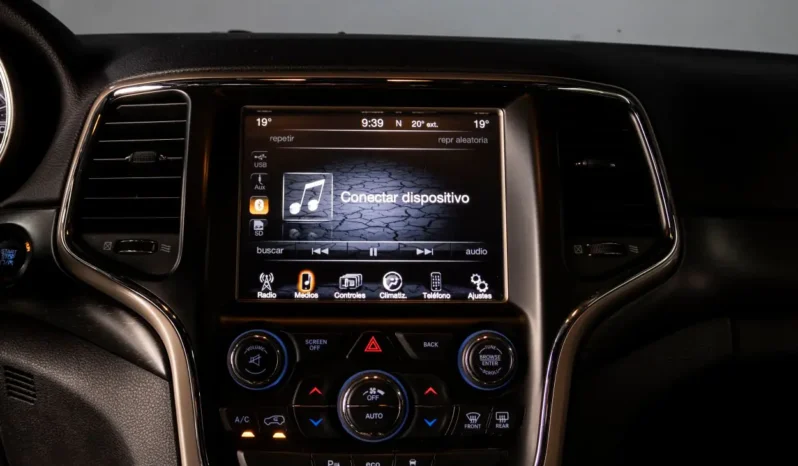 Jeep – Laredo – 2015 lleno