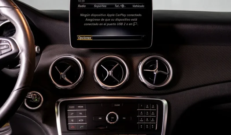 Mercedes Benz – GLA180 – 2019 lleno