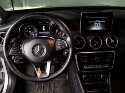 Mercedes Benz – GLA180 – 2018 lleno