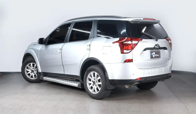 MAHINDRA XUV 500 – 2021 lleno