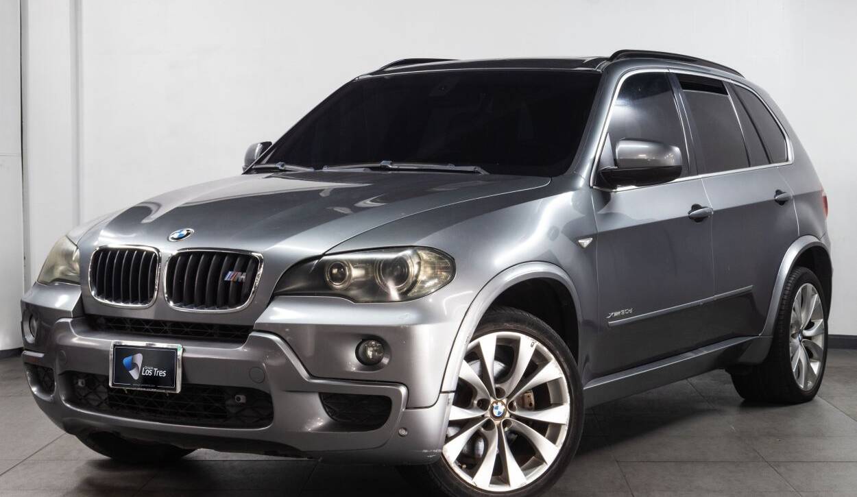 BMW  X5 D