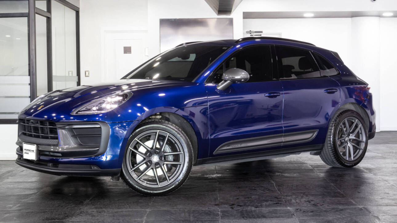 Porsche  Macan T