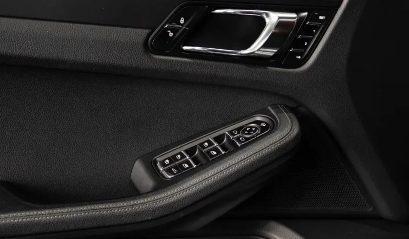 Porsche Macan – 2015 lleno